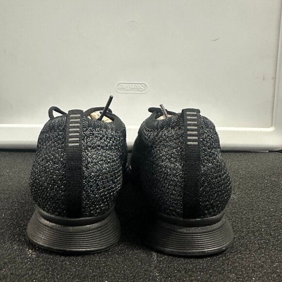 Flyknit Racer - Picture 2 of 3